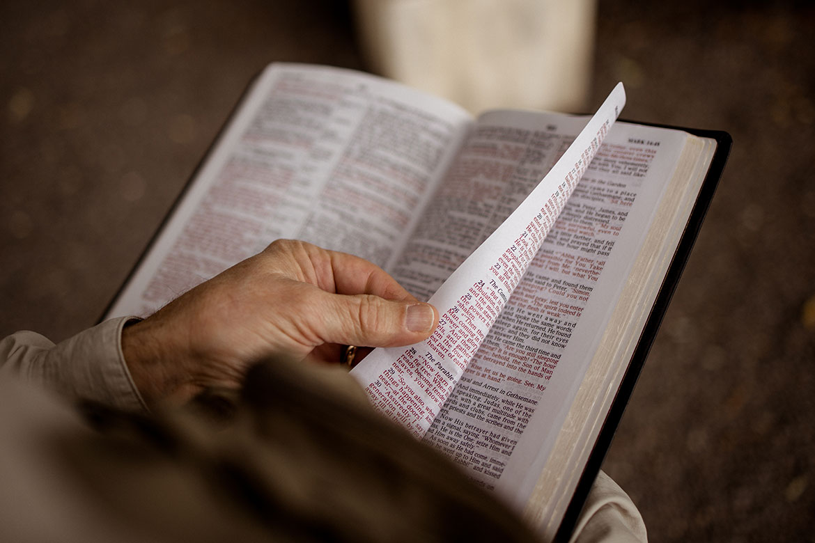 Reading the Bible